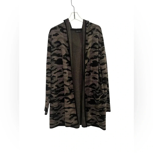 Women's Rachel Zoe Hooded Cardigan Sweater Green Black Camo Print Small Pockets - Picture 1 of 7